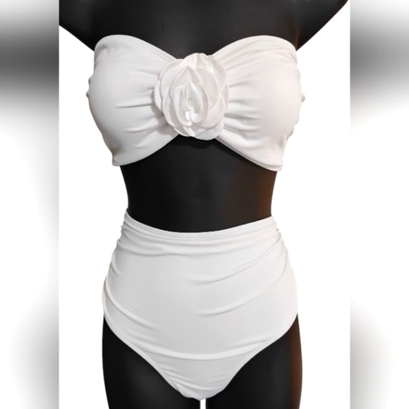 SHENHE | Women's 2 Piece Strapless Ruched High Waisted Bandeau Bikini | Medium - Picture 3 of 13